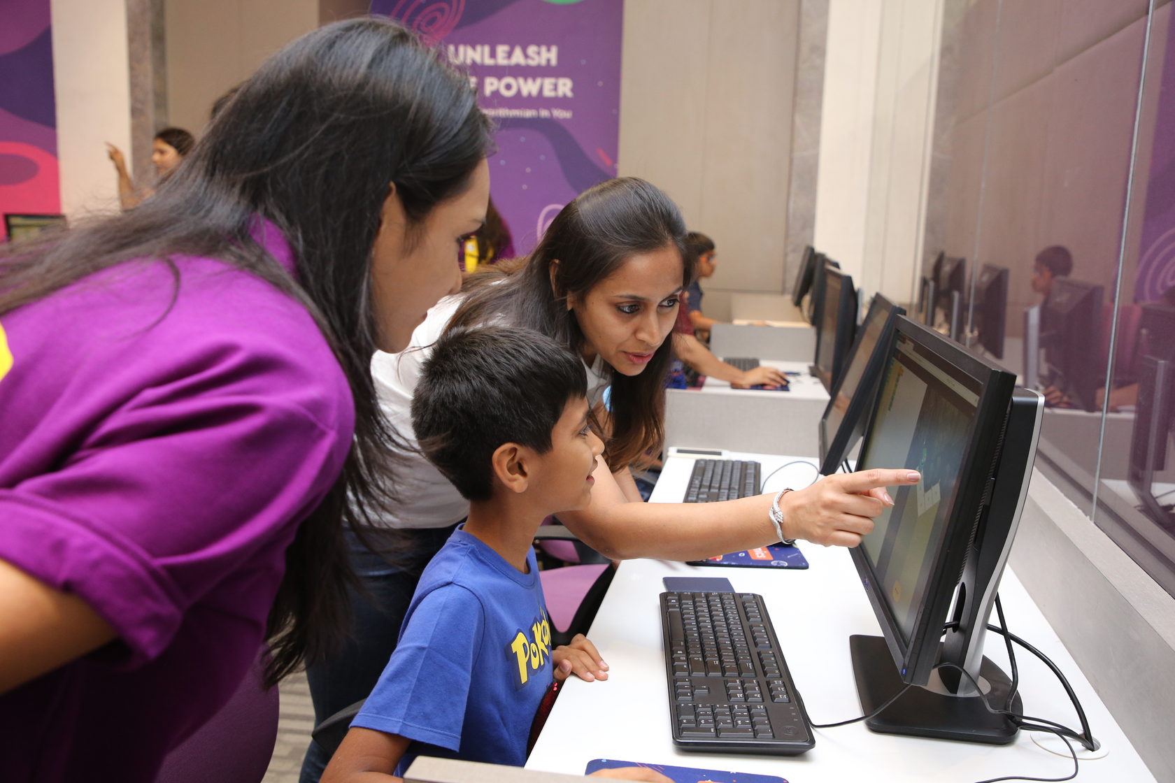 Salón de clases Algorithmics